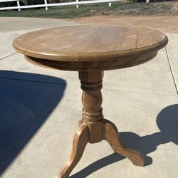 Wood Side Table 24 In 28H