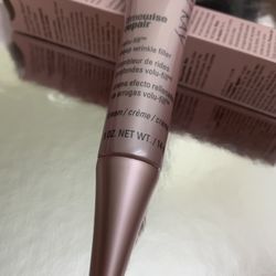 Volu-Fill Deep Wrinkles Filler.