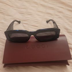Gucci Sun Glasses 