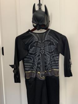 Kids Batman costume (size Medium)