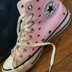 Valentine’s Day Converse