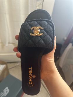 Sandalia Chanel talla 39