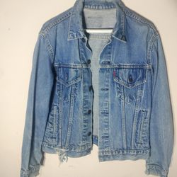 Levi’s Vintage-Style Jacket – Great Condition