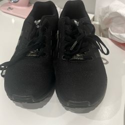 Adidas Torsion (women’s 5)