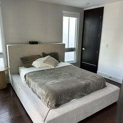 Queen Size Bed With Bed Frame And Night Stands 