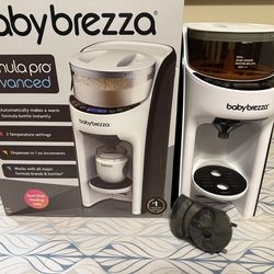Baby Brezza Formula Pro Advanced with extra funnel