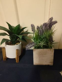Set of 2 Faux Potted Plants