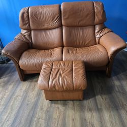 Ekornes Stressless Loveseat In All Leather 