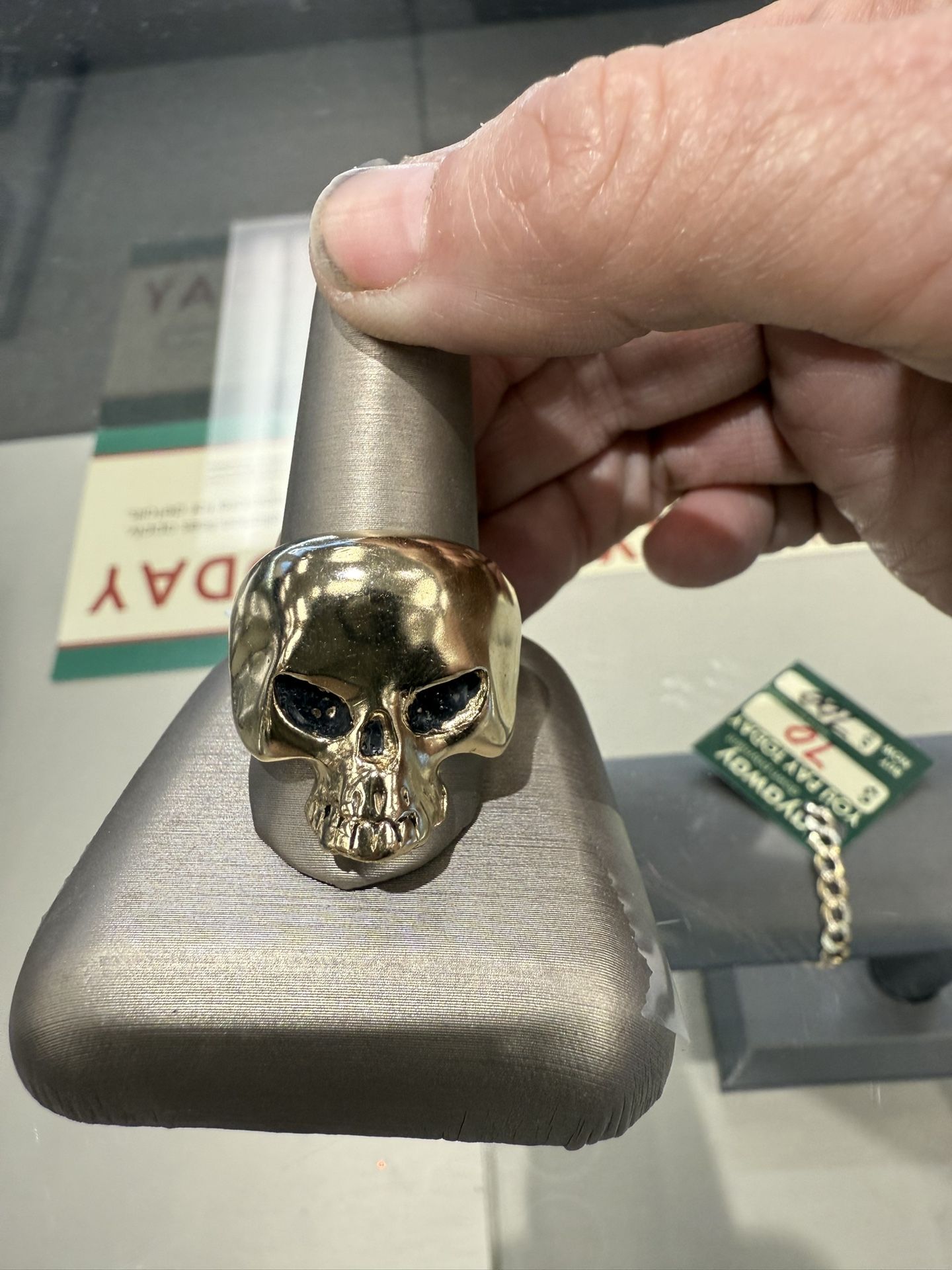 Wild Heavy 10k Gold Skull Ring Size 10
