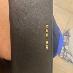 Michael Kor Black Wallet