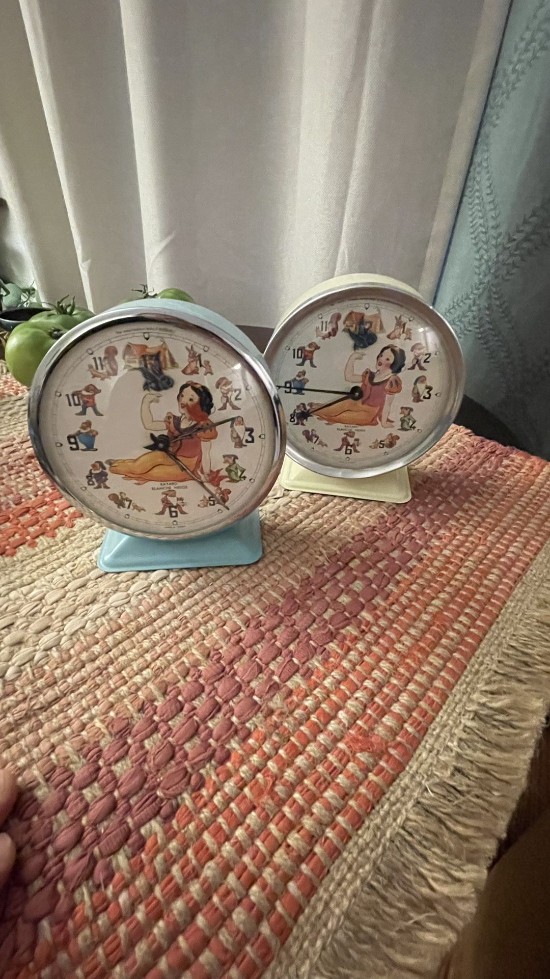 Bayard Vintage Snow White Clocks