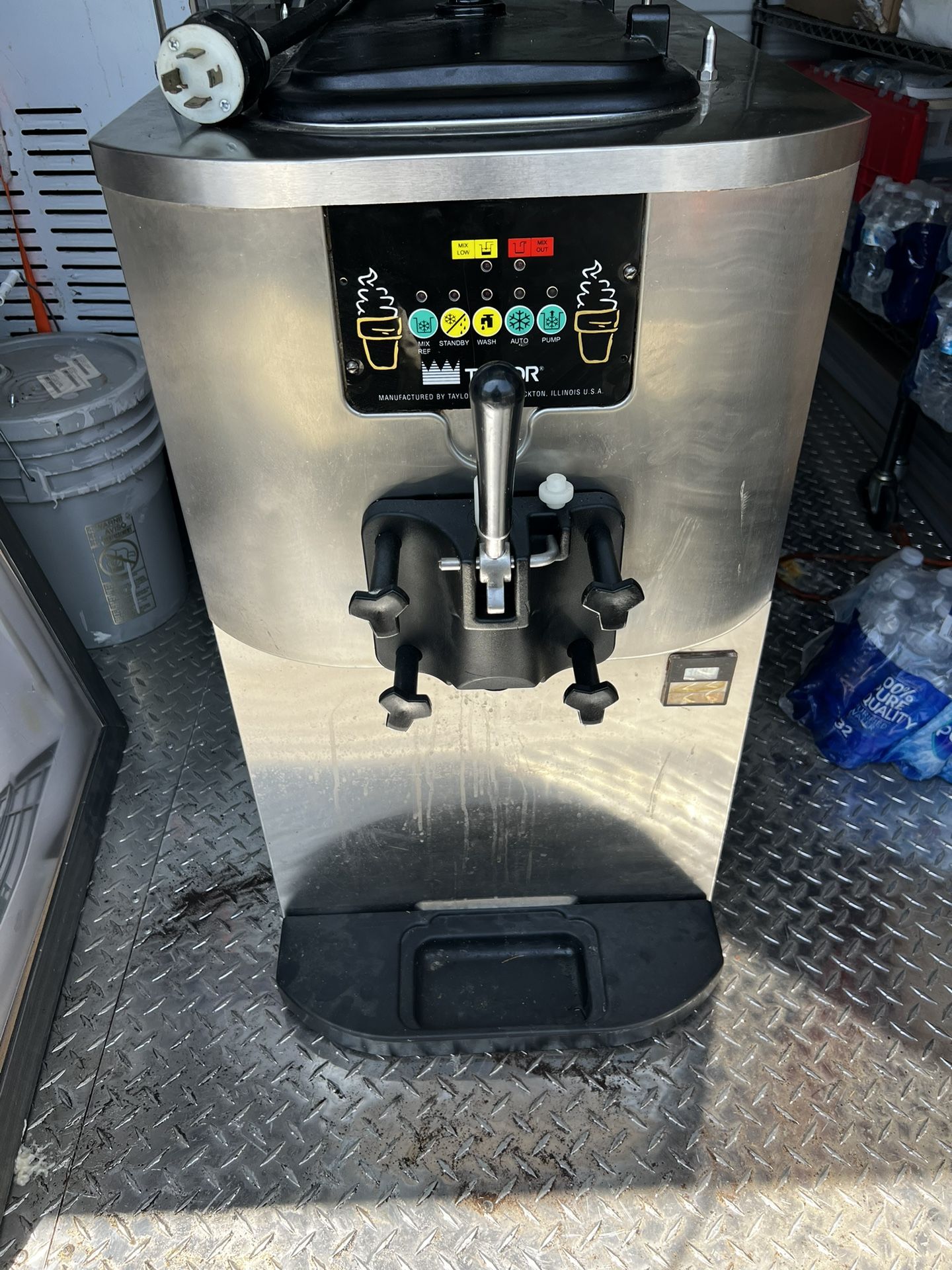 Taylor C 706 27 Soft Serve Machine for Sale in Fontana CA OfferUp