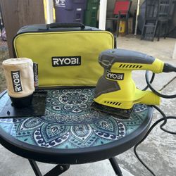 Sander Ryobi