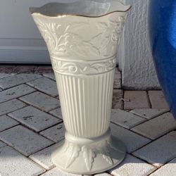 16” BIG Floor Coffee Table LENOX PRINCETON Vase.  Ivory Porcelain & Gold Trim. For Live Or Silk Flowers, Bamboo Sticks Or Ostrich - Peacock Feathers