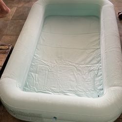 INTEX Air Mattress W/ Blowup Pump