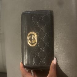 Authentic Leather Gucci Wallet