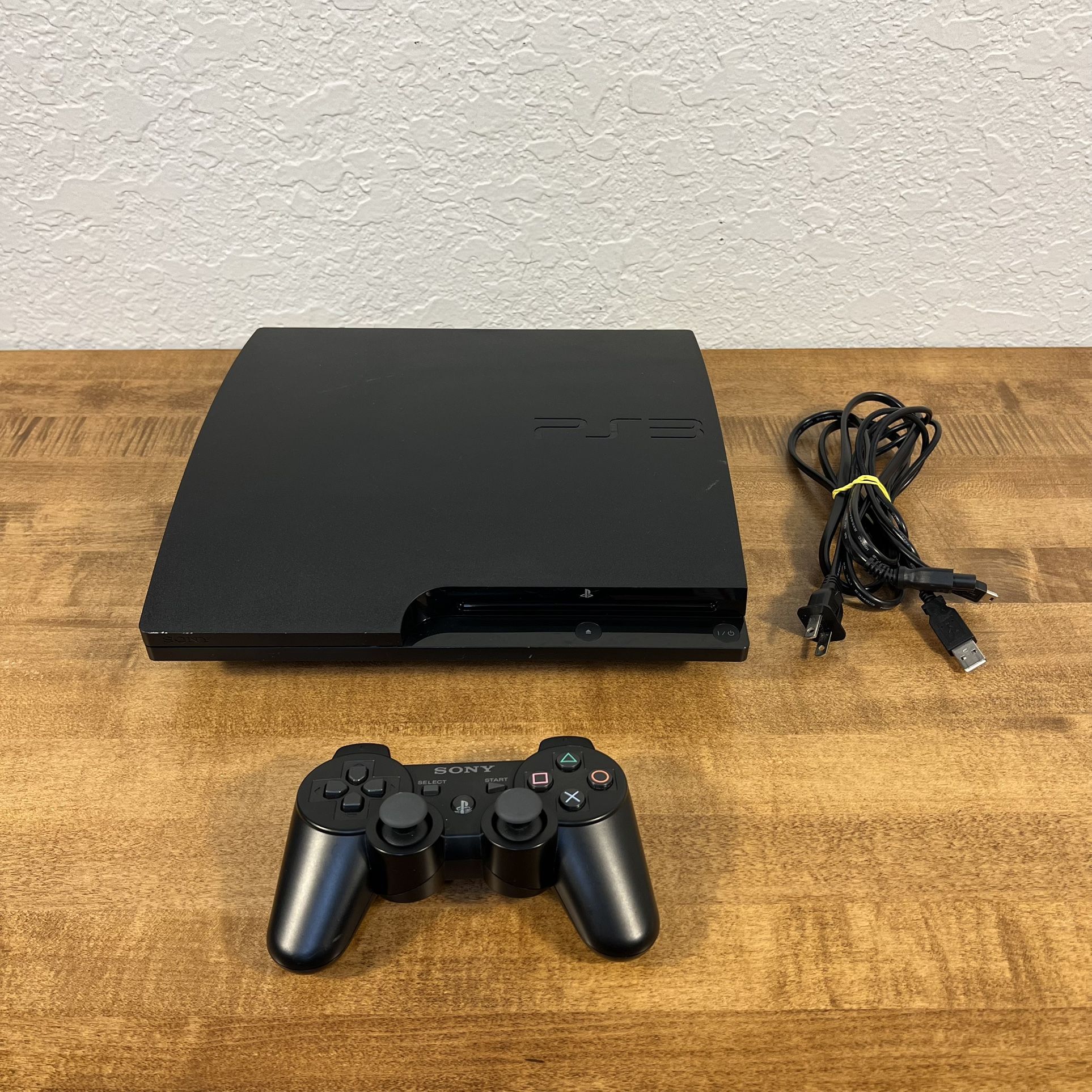 Sony PlayStation 3 PS3 Slim Console CECH-3001A 160GB W/ Controller & Cords