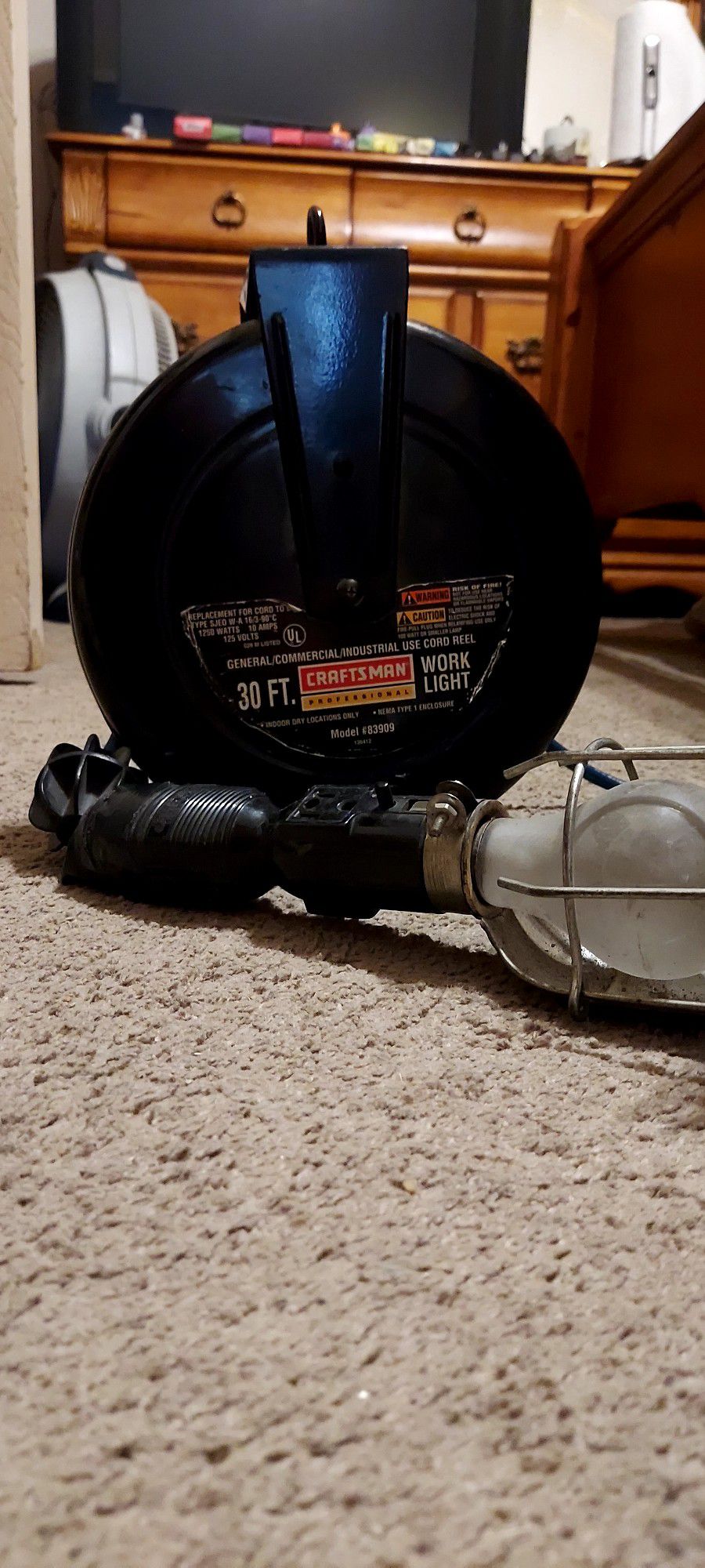 Craftsman 30ft Retractable work light. for Sale in Fort Worth, TX - OfferUp