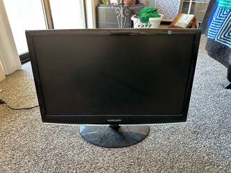 23” computer monitor