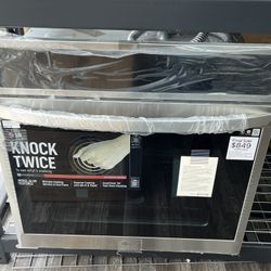 $849 LG ThinQ 30”W Wall Oven, Air Fry, Cosmetic Wear, 1 Year Warranty