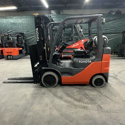 Forklift Toyota 