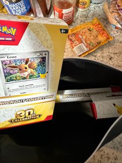 Pokemon 30th knockout collection