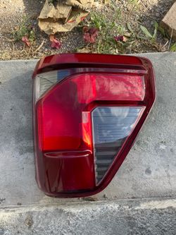 Ford f150 taillight