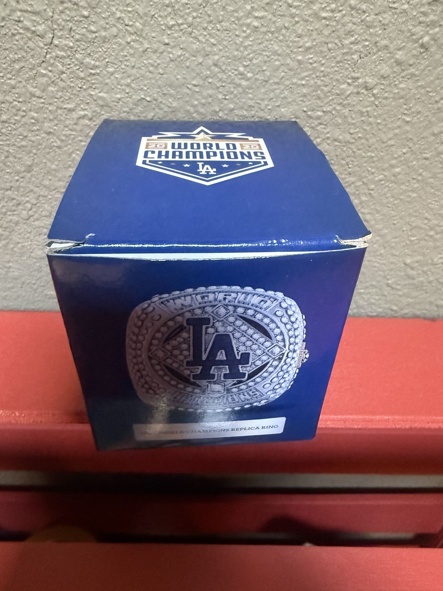 Los Angeles Dodgers 2020 Dodgers World Series Championship Ring Stadium Giveaway