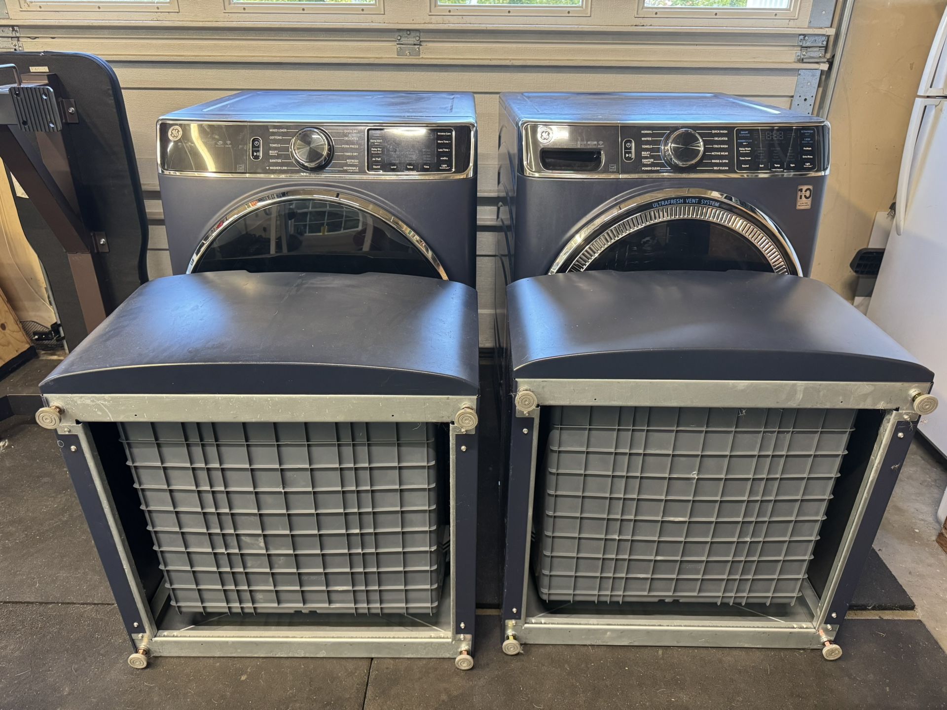 GE Washer & Dryer W/ Pedestals