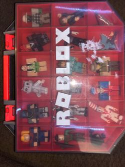 Roblox figures and Roblox case