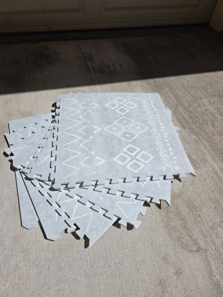 Humbi EVA Foam Puzzle Playmats (Feel free to send offer)