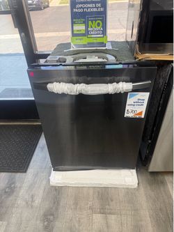 Samsung - StormWash 24" Top Control Built-In Dishwasher with AutoRelease Dry, 3rd Rack, 48 dBA - Black Stainless Steel 🔥