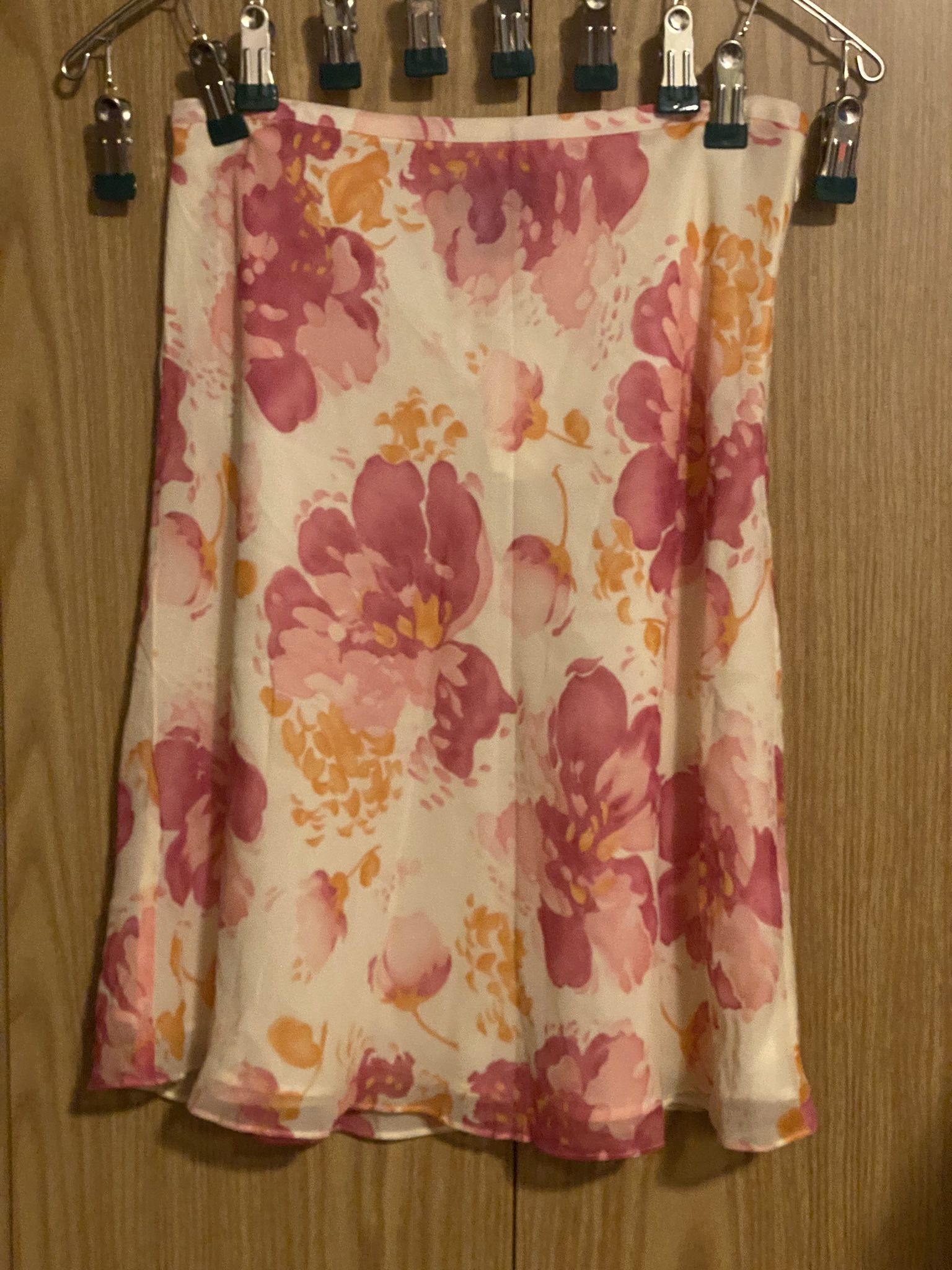 Ann Taylor 100% Silk Floral Skirt Pink Orange | Size 4P | NWT