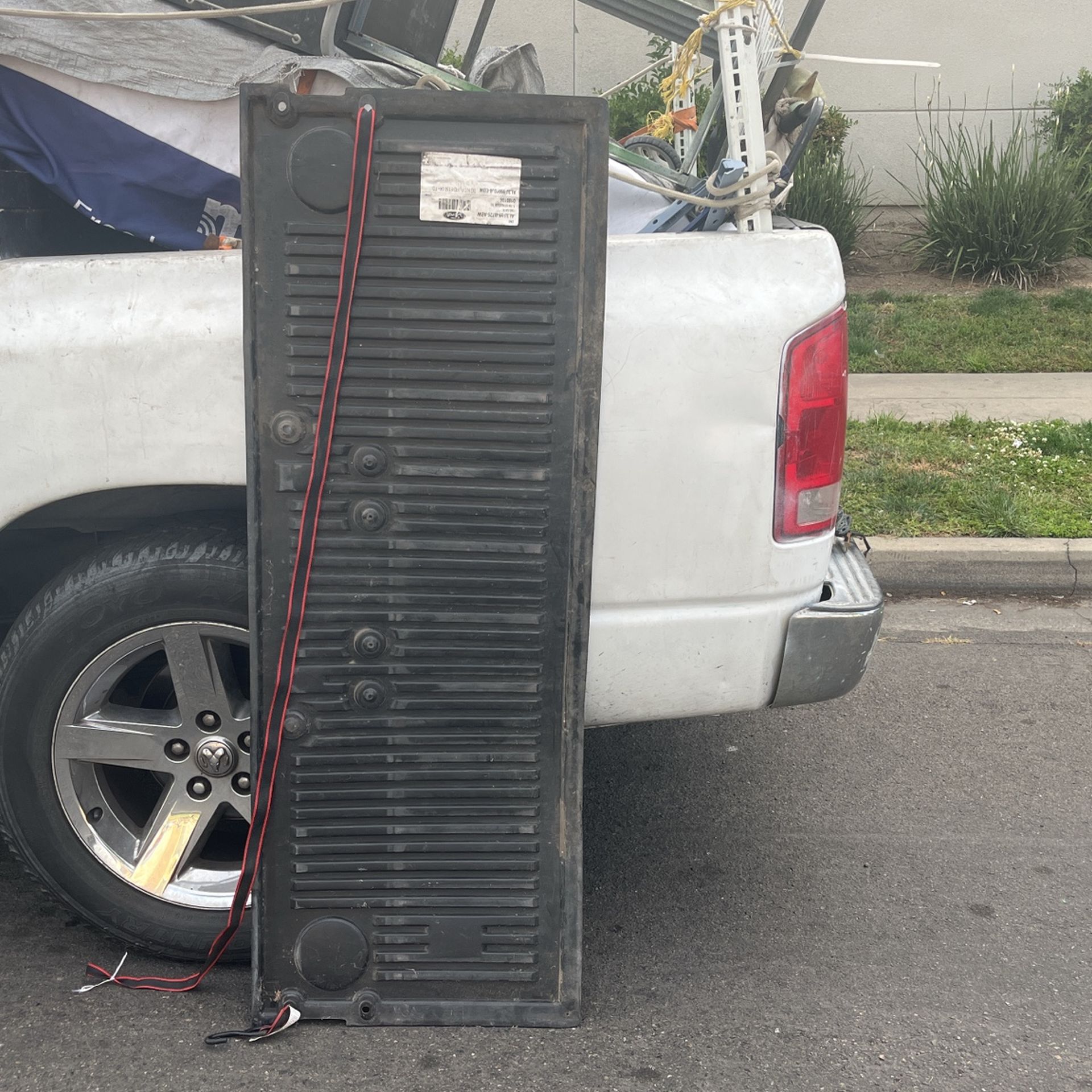 Tailgate cover for a Ford 150 the information on the picture I took my Uncle body used it for about a month and a half and he no longer need it $50fir