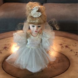 Vintage Porcelain Doll/Ballerina
