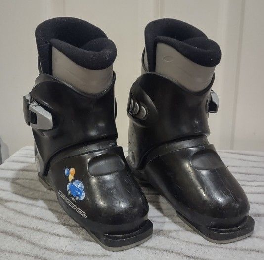 Kids Rossignol Ski Boots