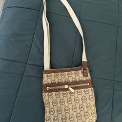 Michael Kors Flat Signature Monogram Crossbody Bag