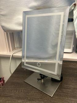 mirror