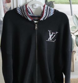 LV sweater medium only