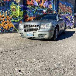 2005 Chrysler 300C PART OUT