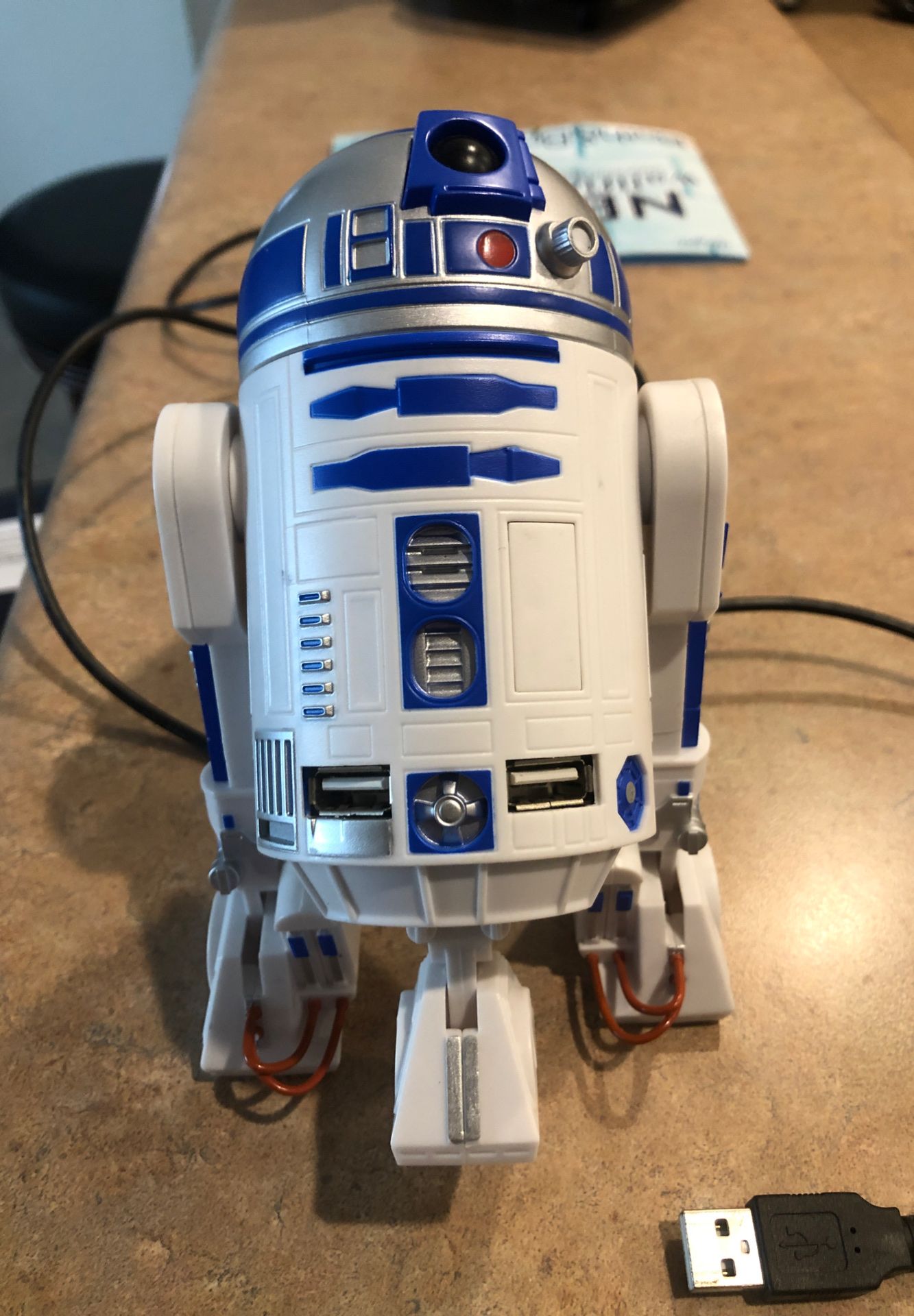 R2D2- USB /4 ports