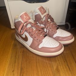 Nike Air Jordan 1 Retro High OG Pink