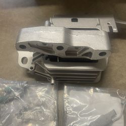 BMW X1 Engine Mount
