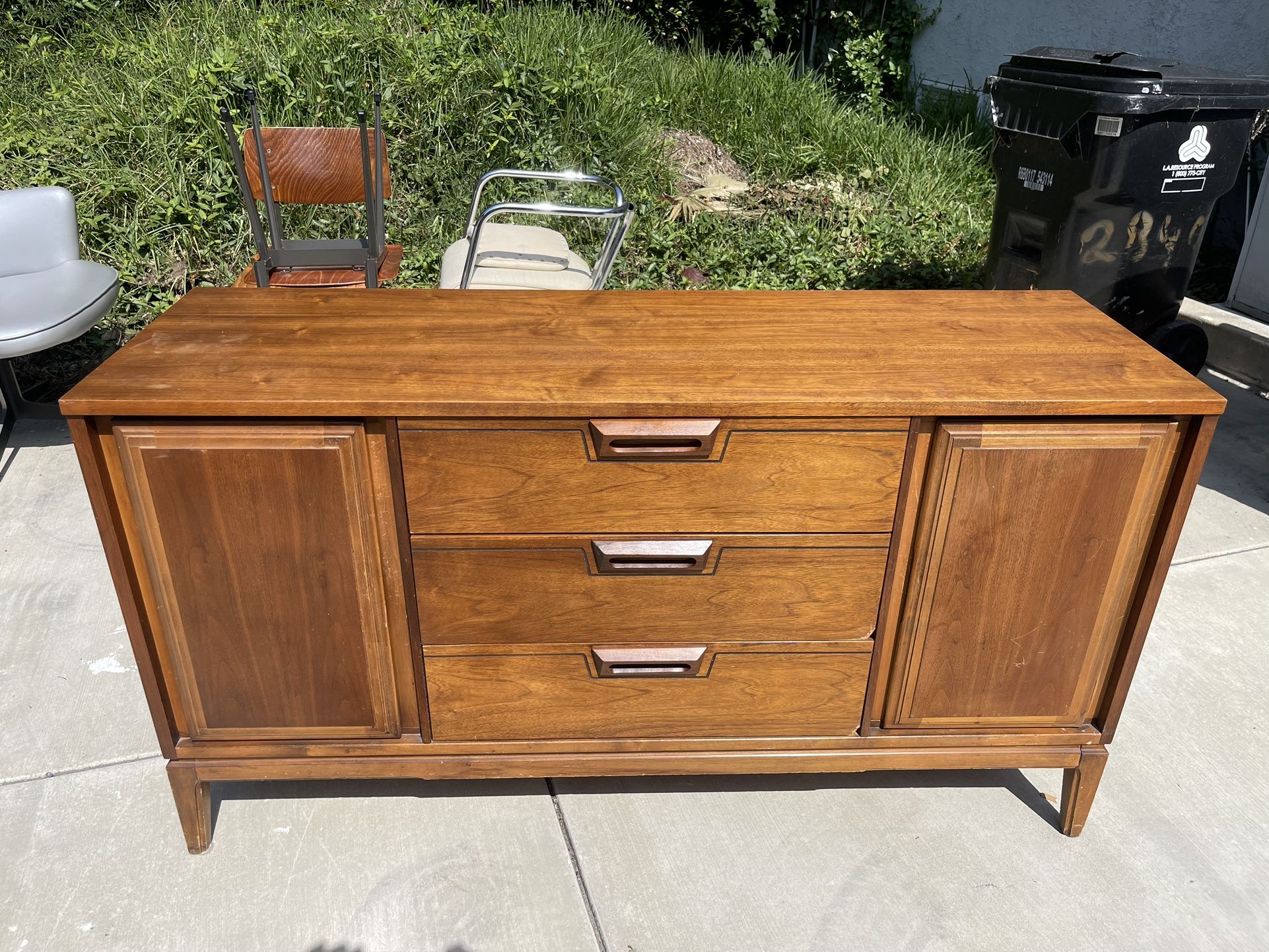 Wood Credenza for Sale in Los Angeles, CA OfferUp