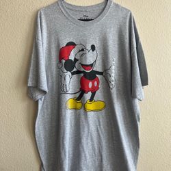 Disney Mickey Mouse Christmas Heather Gray Festive Short Sleeve Shirt NWT sz 2XL