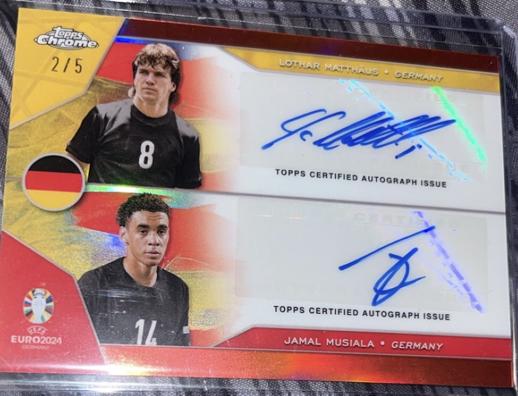 Topps Chrome 2/5 Card Autograph 