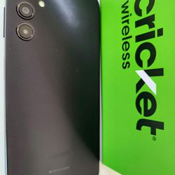 Brand new samsung 5g phone cricket phone