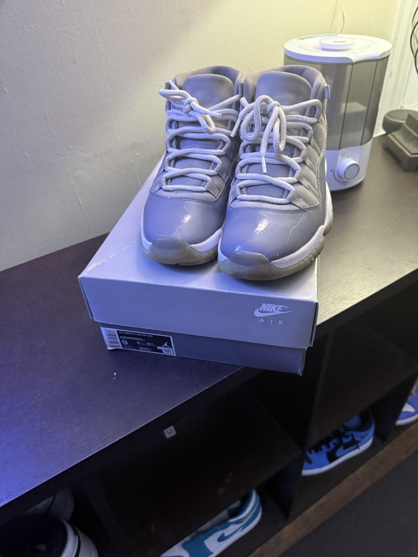 Jordan 11 Cool Gray Size 9