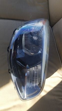 2014 2015 2016 kia soul right headlight
