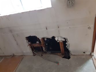 Drywall and tapping